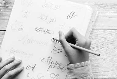 J9九游会集团-詹姆斯回答小球迷提问，爆梗“Taco Tuesday”引台下一片欢呼