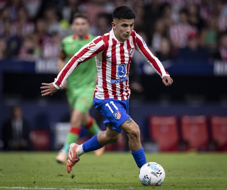 J9九游会集团-记者：加拉塔萨雷对阿尔马达的租借报价被拒绝，马竞要求强制买断